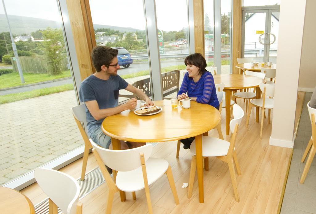 Errigal Youth Hostel Гуидор Экстерьер фото